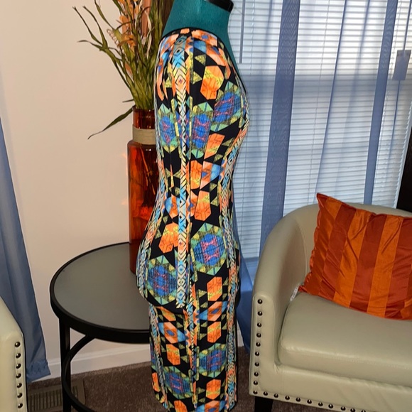Good Times USA | Multicolored Low Cut Abstract Paint Midi Bodycon Dress - Picture 3 of 5